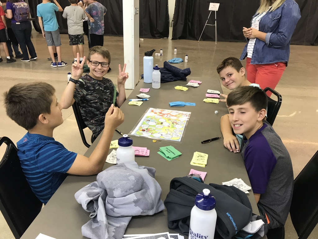 5th graders learning about water conservation